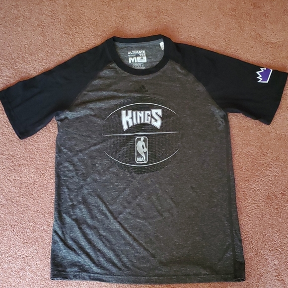 adidas Other - Sacramento Kings adidas tee size medium